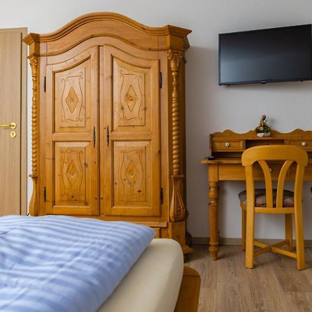 Gasthaus Roessle Bretzfeld Bagian luar foto