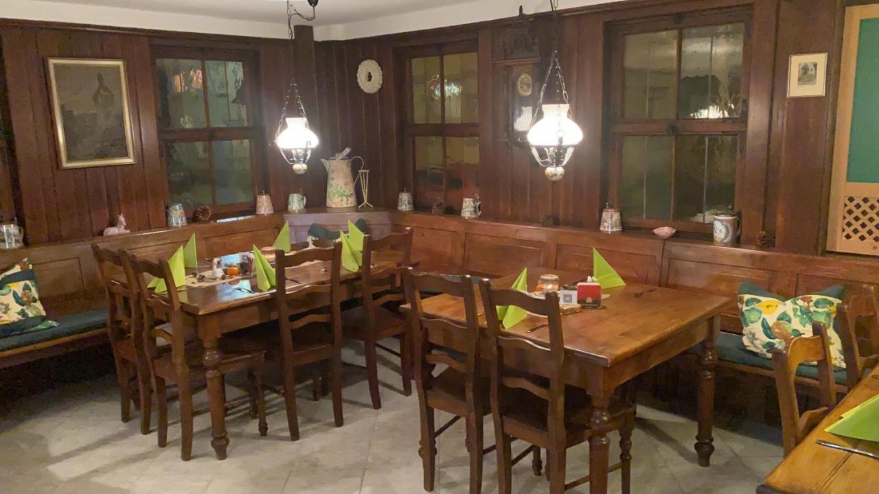 Gasthaus Roessle Bretzfeld Bagian luar foto